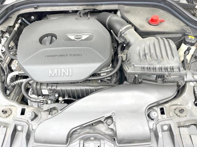 26084264_carP_l_18.jpg