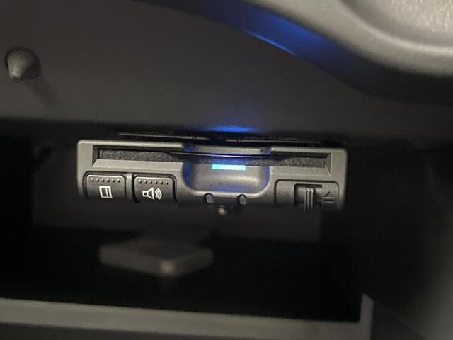 24994747_carP_l_14.jpg