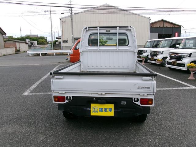 0400738A30260613W00102.jpg