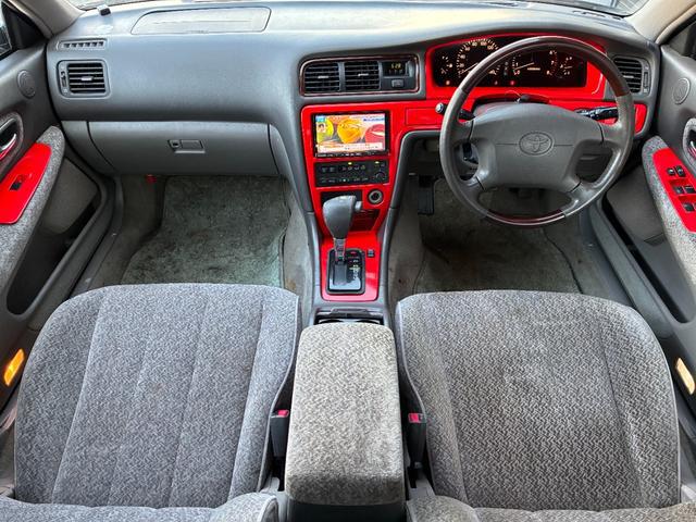 0221341A30260612W00114.jpg