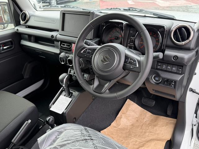 0520341A30260323W00113.jpg