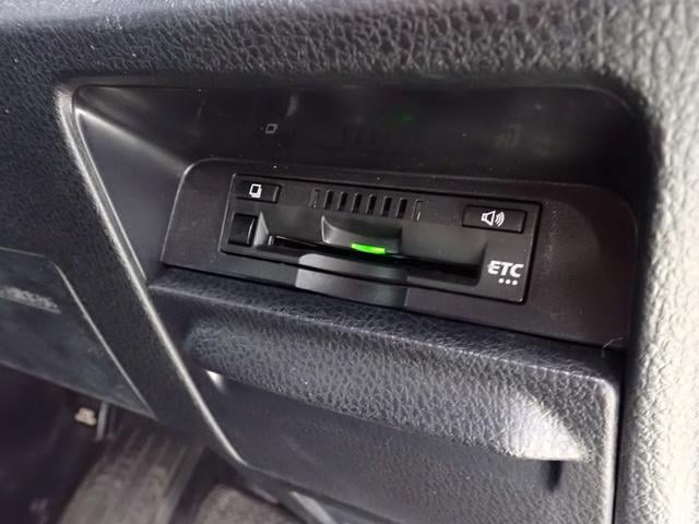 0509002A30250915W00412.jpg