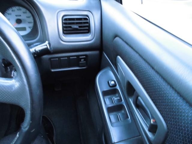 0400214A30211123W00319.jpg