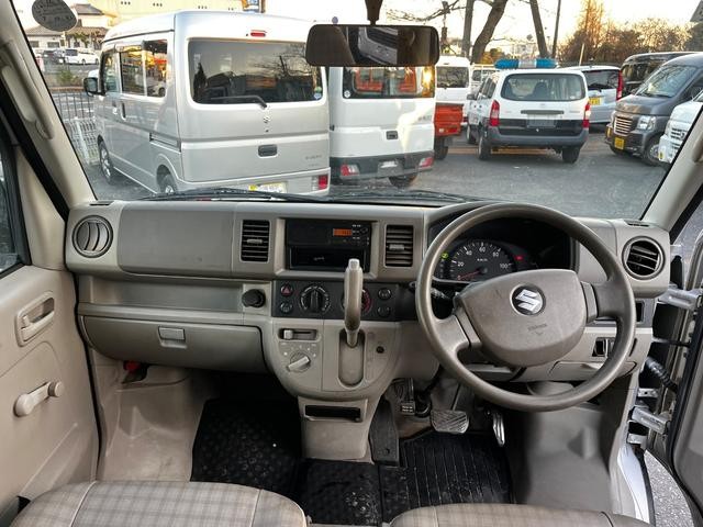 0540896A30251229W00113.jpg
