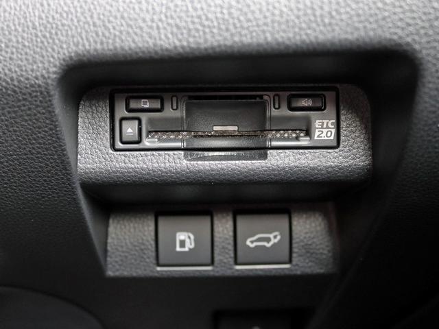 0301983A30260523W00913.jpg
