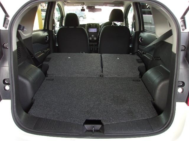 0502398A30260512W00115.jpg