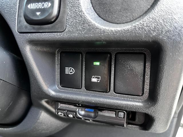 0500199A20260730W00117.jpg