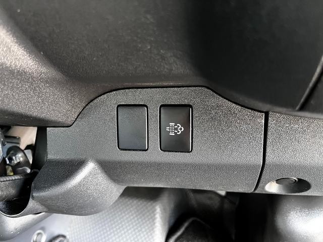 0500199A20260730W00118.jpg