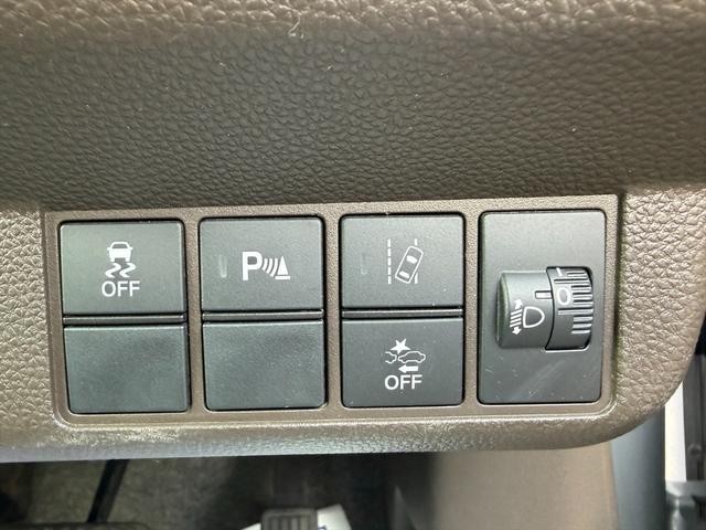 0300918A30260901W00108.jpg