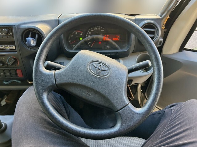 99002_31.jpg