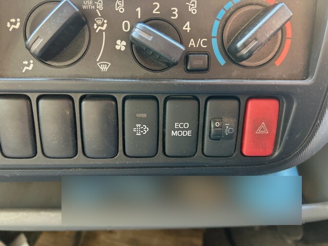 99002_36.jpg