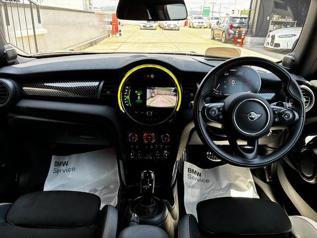 27037264_carP_l_3.jpg