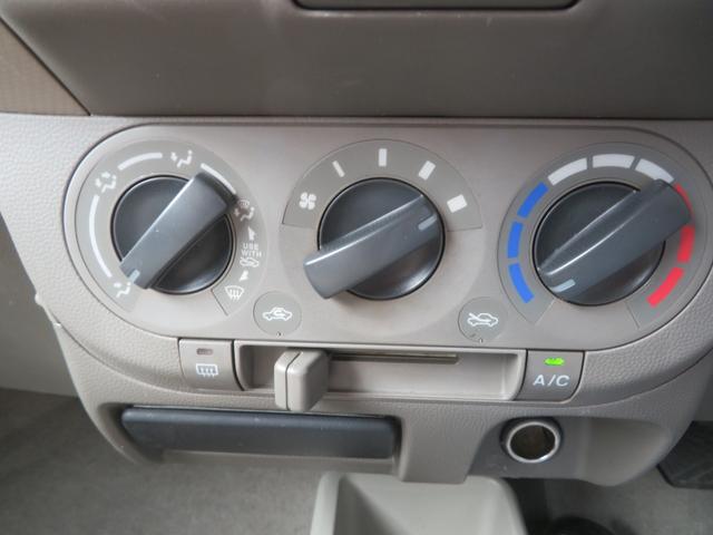1101265A30260701W00112.jpg