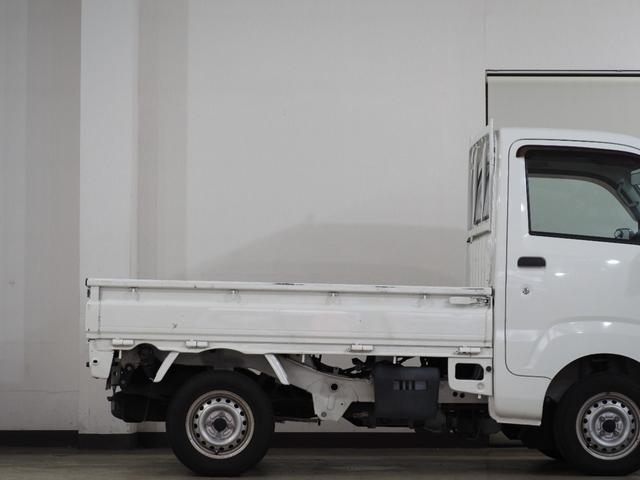0720034A30260617W00615.jpg