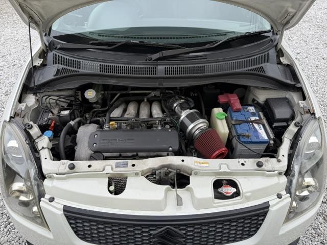 0561291A30260901W00116.jpg