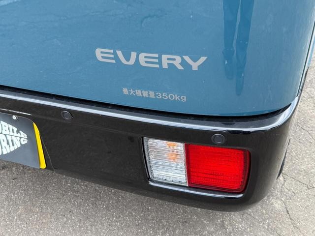 0302694A30260731W00105.jpg
