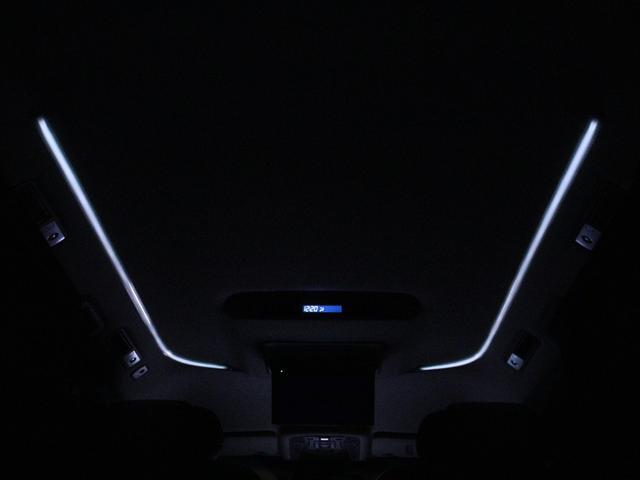 0541413A30260515W00115.jpg