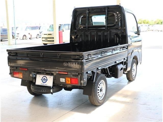25679198_carP_l_10.jpg