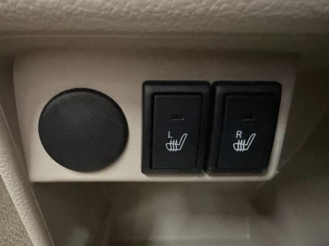 0300353A30260821W00205.jpg