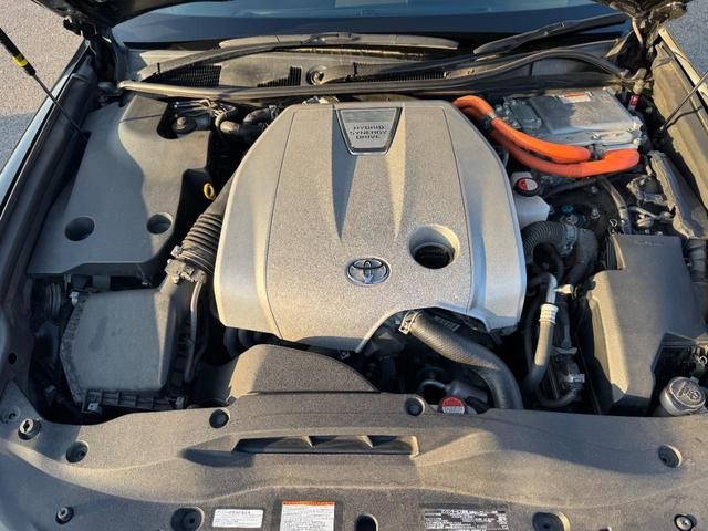 0221363A30260805W00115.jpg