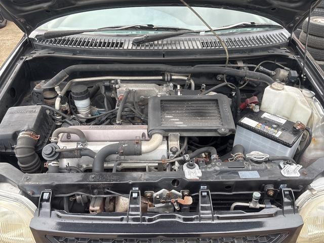 0403140A30260822W00119.jpg