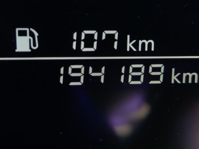 27154082_carP_l_2.jpg