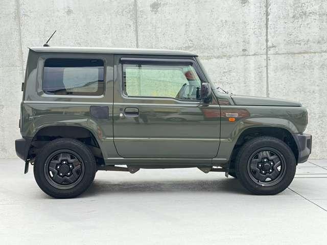 26698625_carP_l_3.jpg