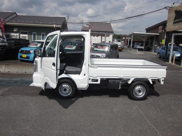 0400577A30260815W00103.jpg