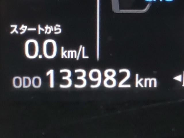 27154086_carP_l_2.jpg