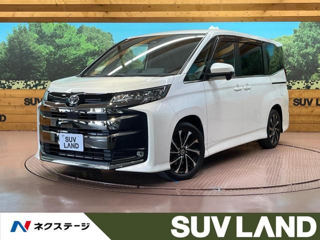 2022 Toyota Noah, photo 1 of 1