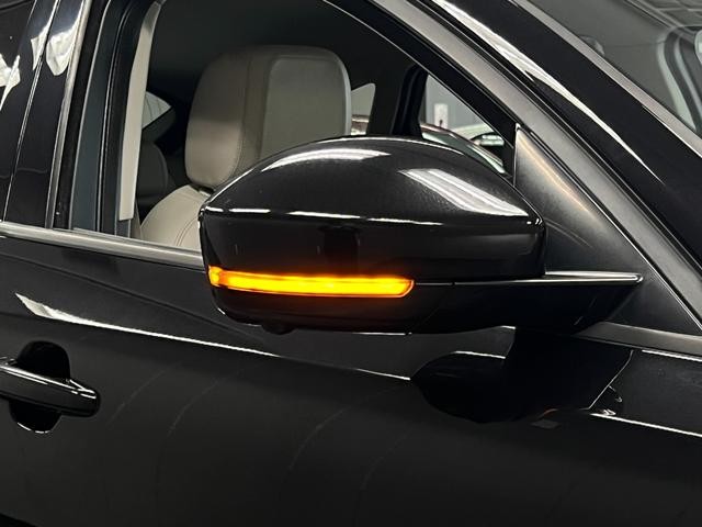 0403626A30260522W00113.jpg