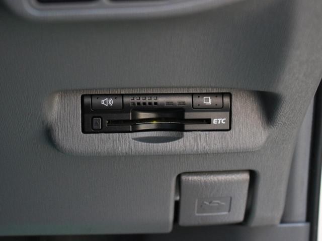 0520046A30260418W01116.jpg