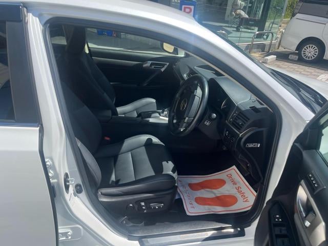 eacc2ce81e97c7b8f05fbd48c8feb4e5.jpg