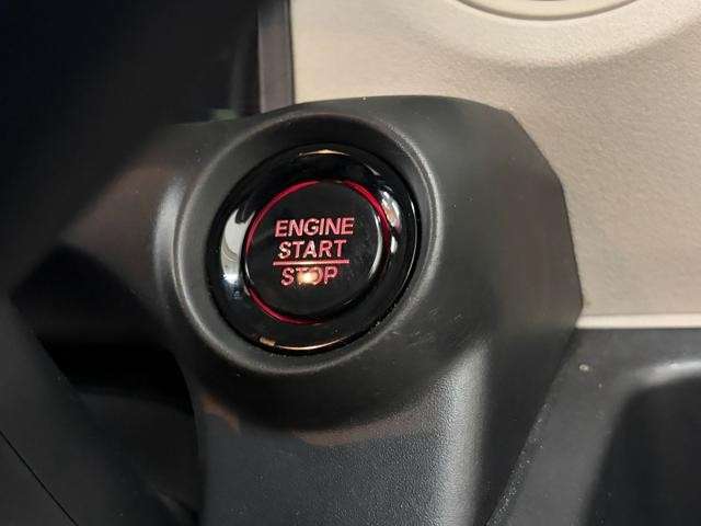 0302498A30260910W00107.jpg