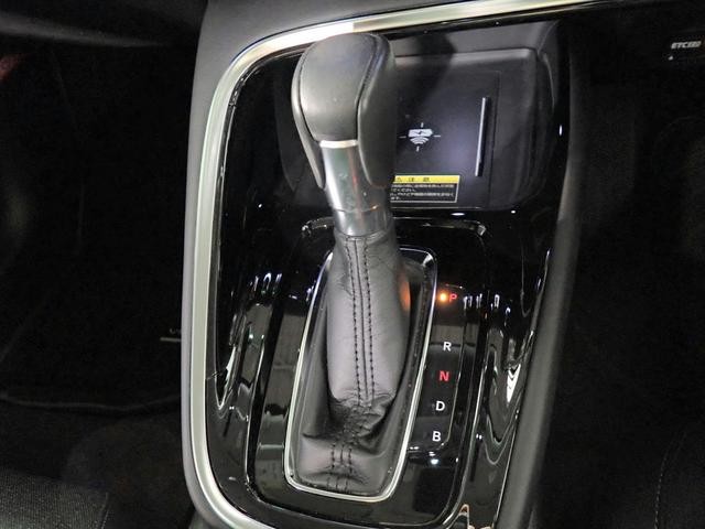 0201190A30261003W00414.jpg