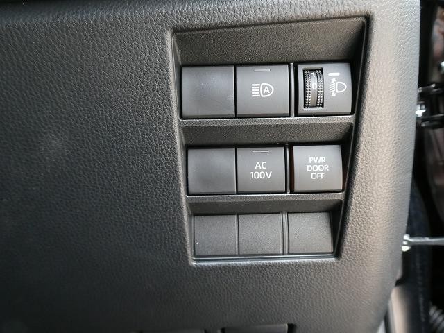 0560439A30260906W00319.jpg