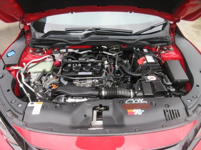 0561088A30260911W00418.jpg