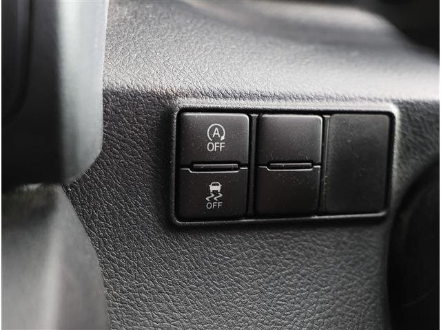 0204126A30261028W00413.jpg