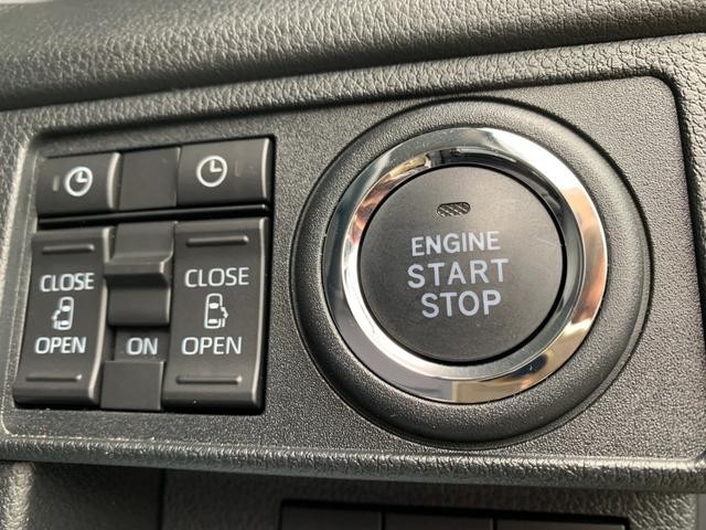 0700772A30260609W00218.jpg