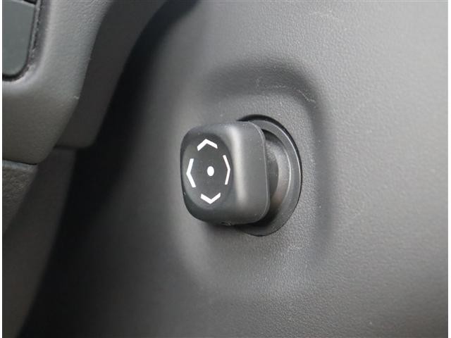 0500205A20260915G00218.jpg