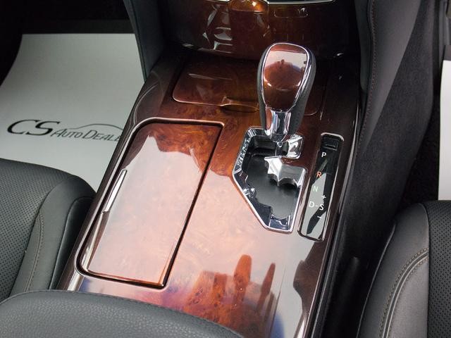 0560520A30260728W01506.jpg