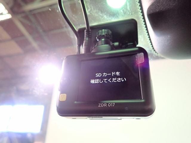 0201190A30261003W00515.jpg