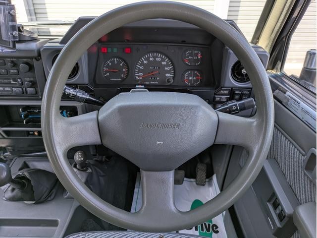 0300156A30250713W00114.jpg