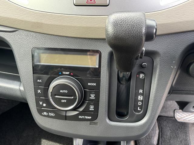 0805198A30260502W00108.jpg