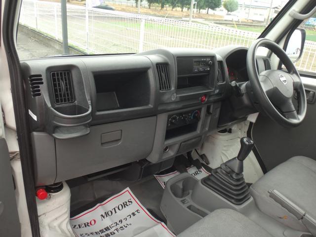 0509025A30260619W00104.jpg