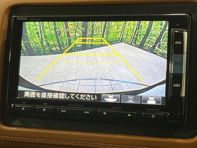 26043695_carP_l_10.jpg
