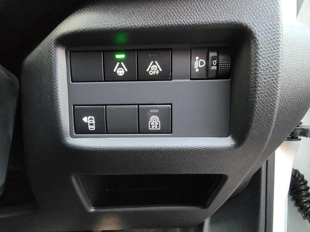 0403504A30260515W00317.jpg