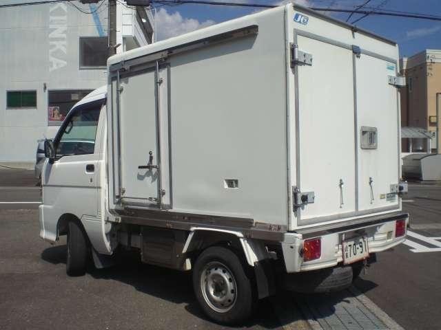 26049707_carP_l_13.jpg