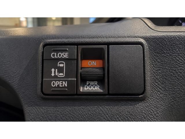 0303505A30260906W00106.jpg