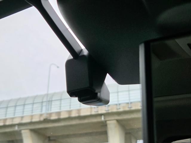 0708536A30260910W00115.jpg